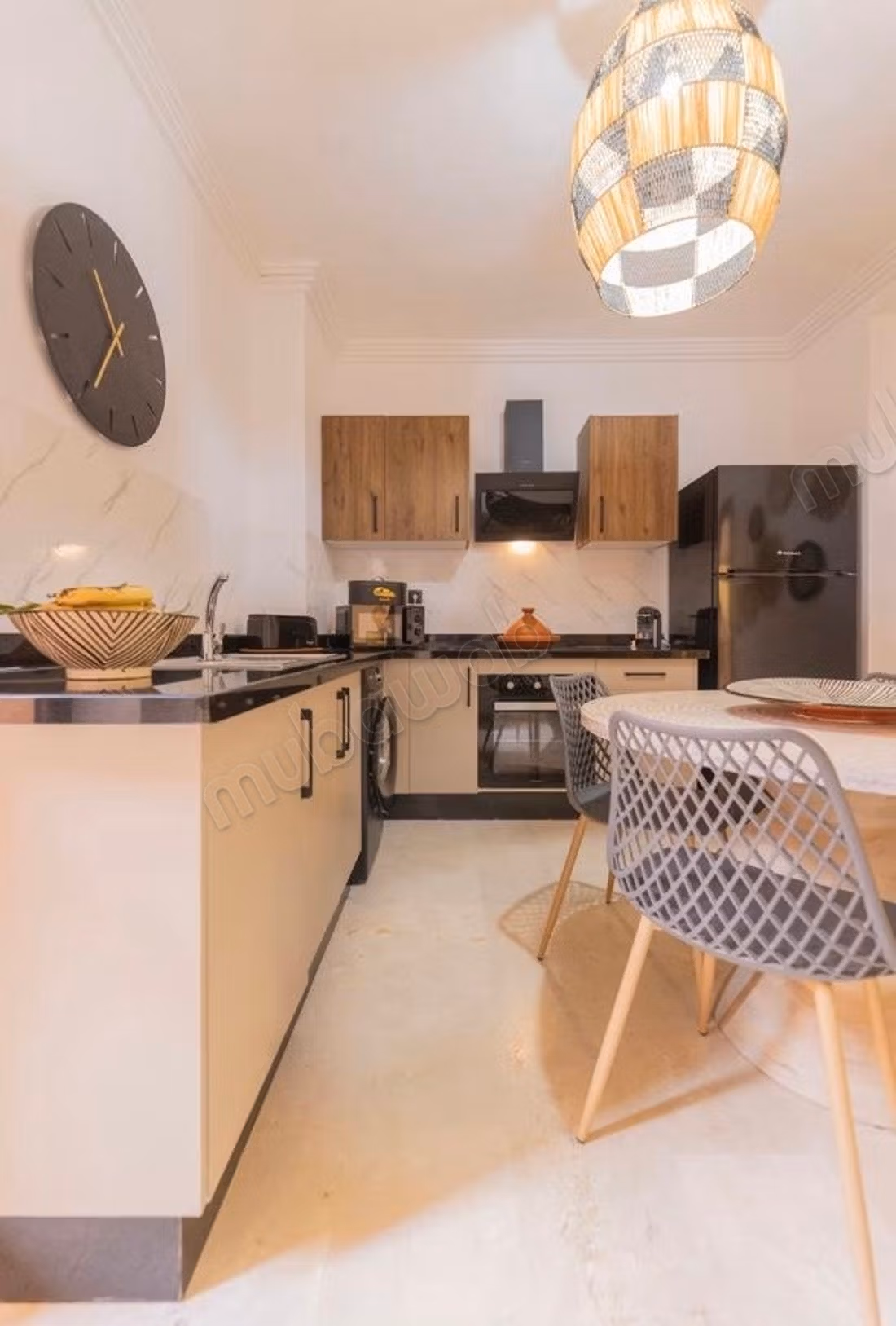 Apartment for sale in Samlalia. 3 bedrooms. Pool and concierge service