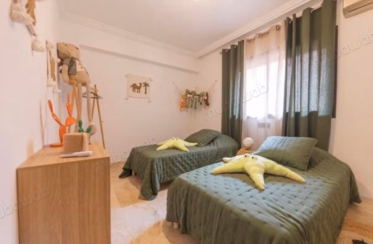 Apartment for sale in Samlalia. 3 bedrooms. Pool and concierge service