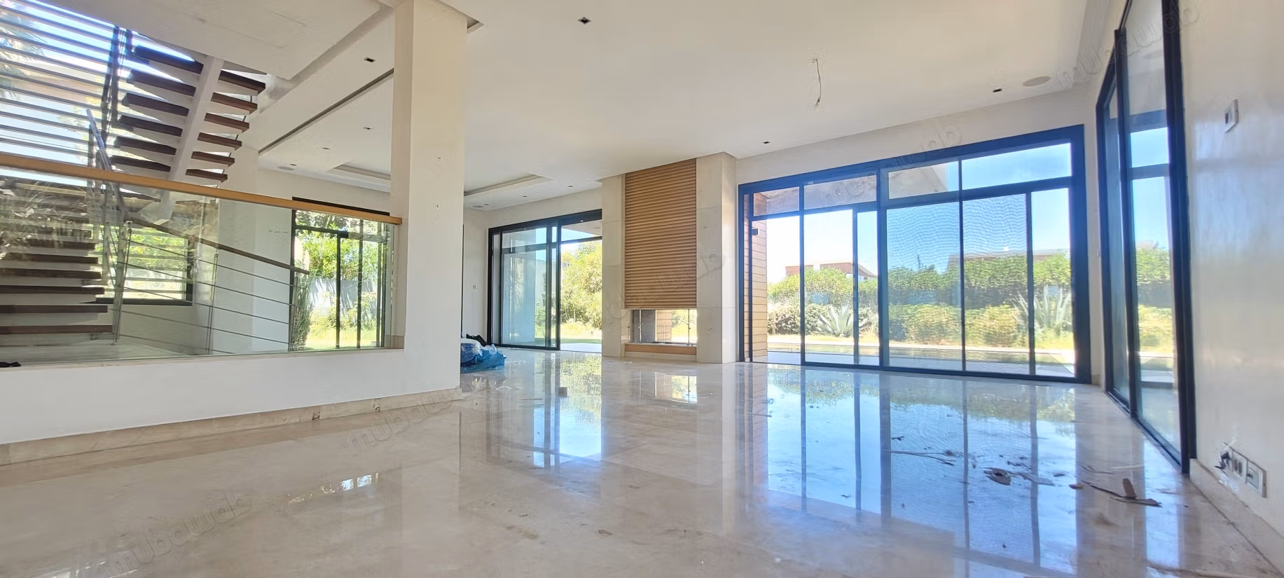 Villa d'exception à louer vide