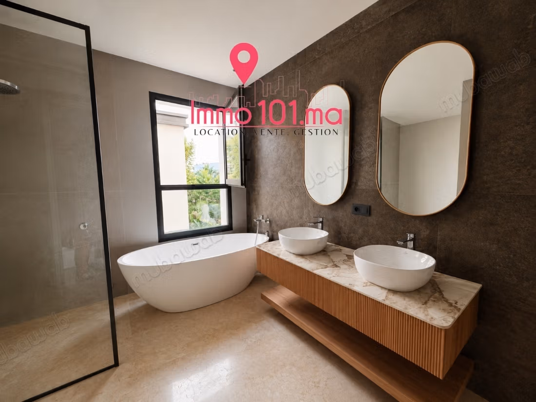 Location modern villa in Souissi