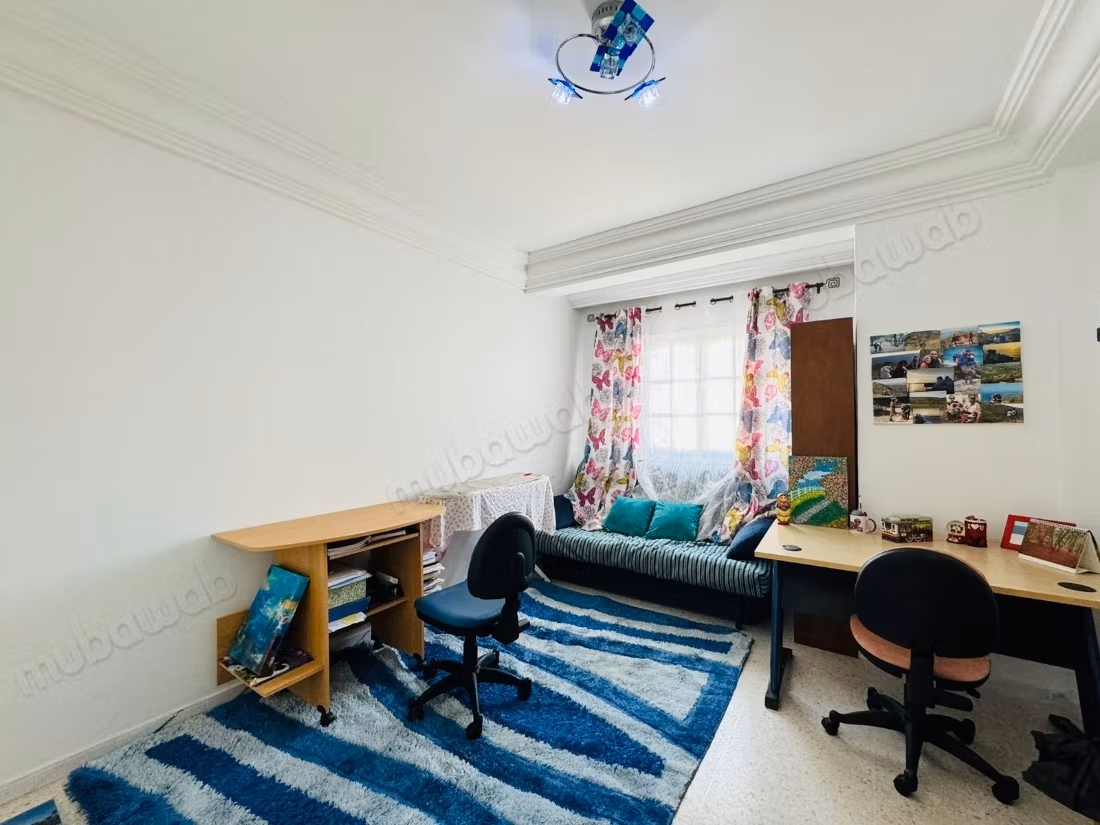 A loué appartement meublé