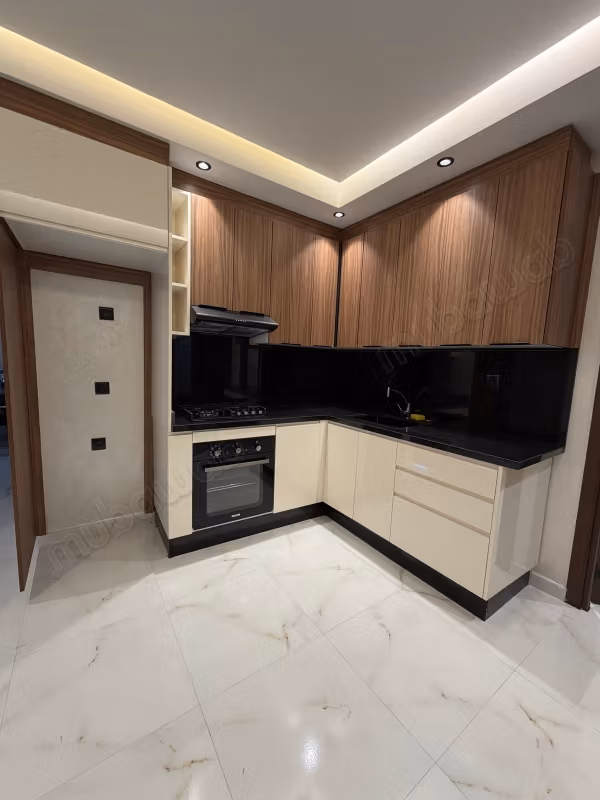 Appartement à louer à Belvédère. 
1 Pièce. 
Avec ascenseur et terrasse