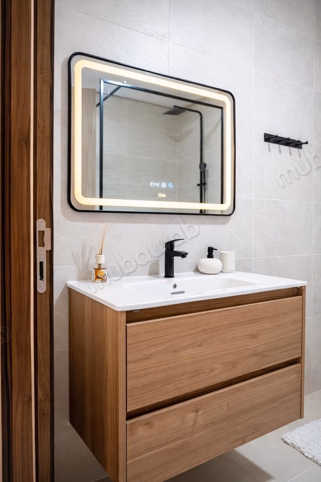 Appartamento arredato T3 con piscina e parcheggio