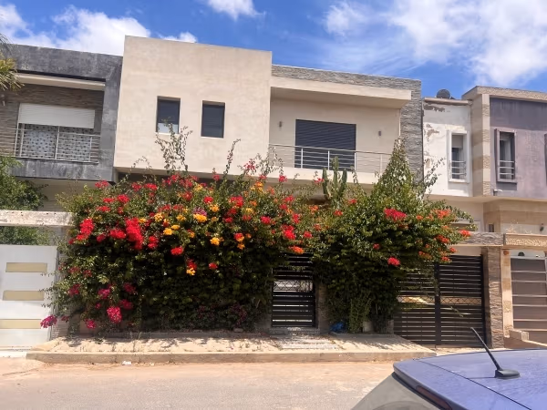 Villa bouskoura in bande