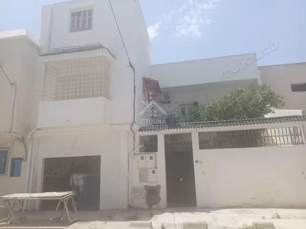 A vendre un duplex à cité Errabiaa La Marsa