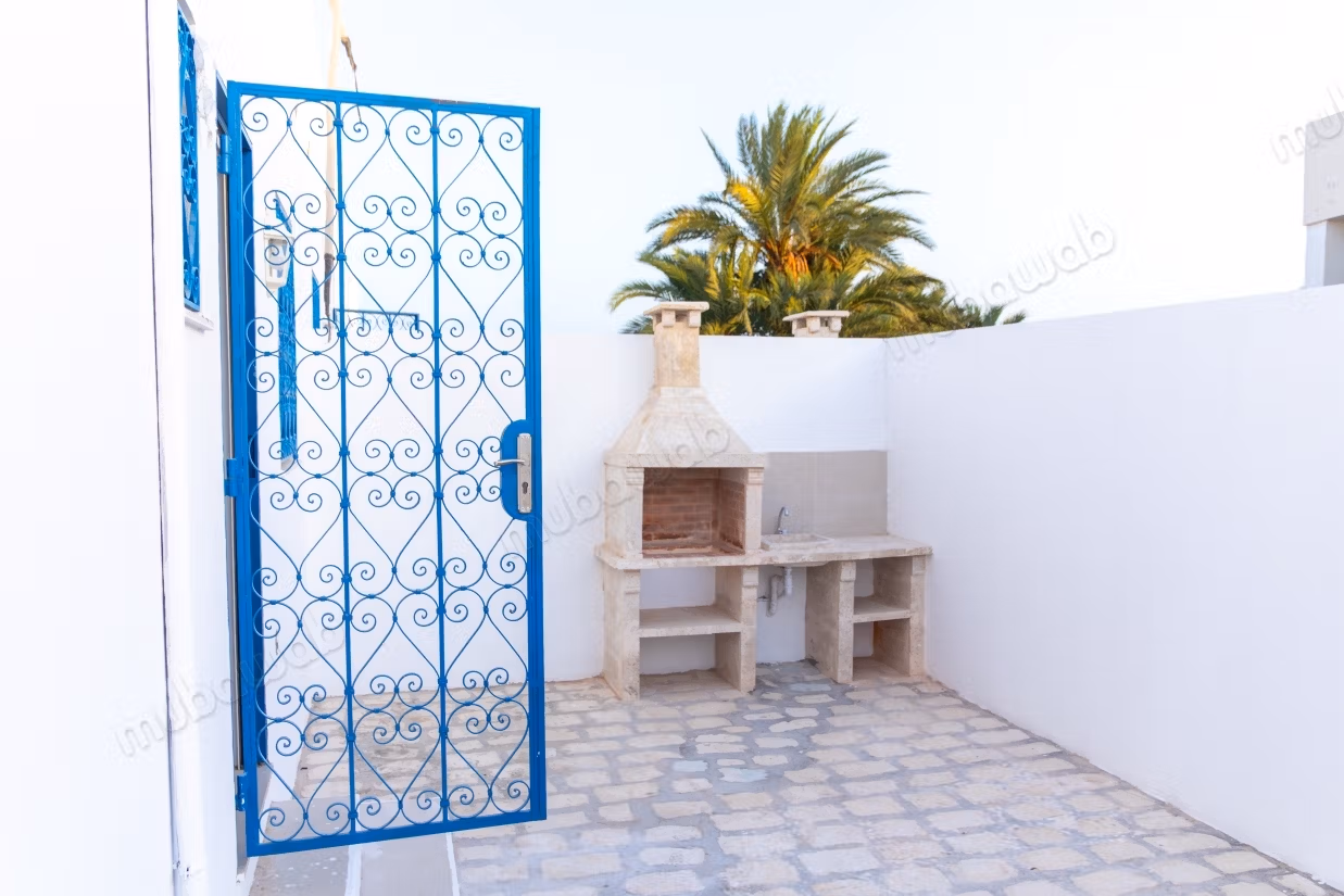 Villa – S2 de 188 m² de haut standing à vendre à Kerkennah