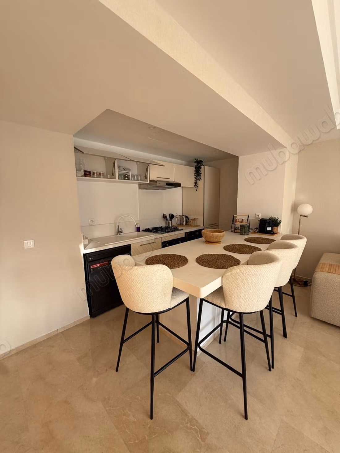 Nuovo studio in affitto cfc casa finance city arredato