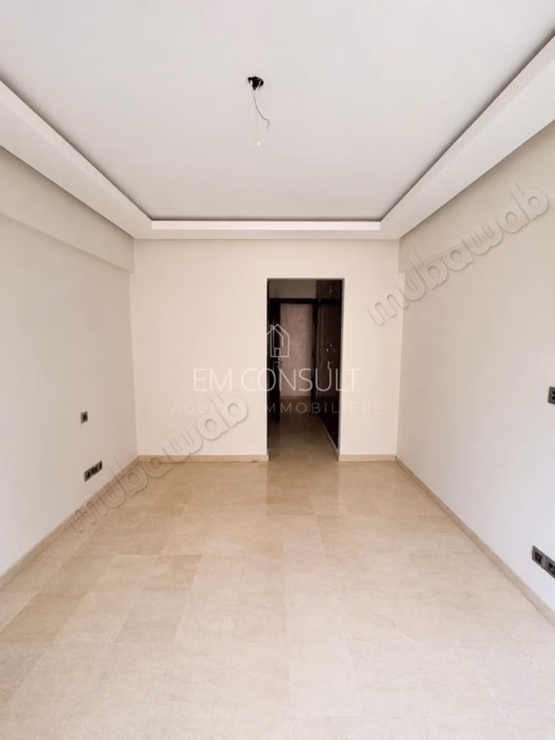 LOCATION – Empty apartment 2 suites 129 m² – Hive