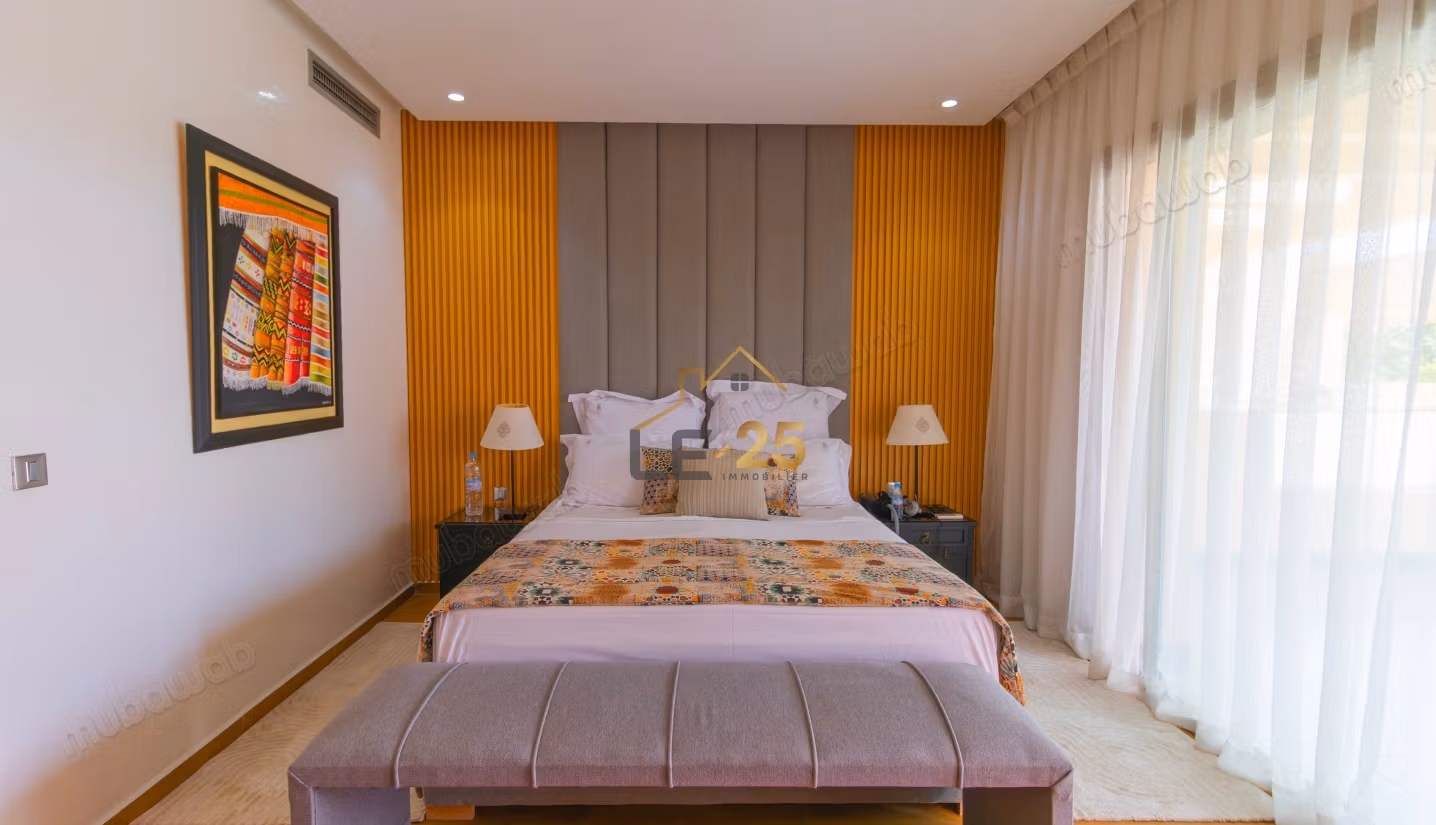 Prestige Villa Without Overlooking in Private Domain