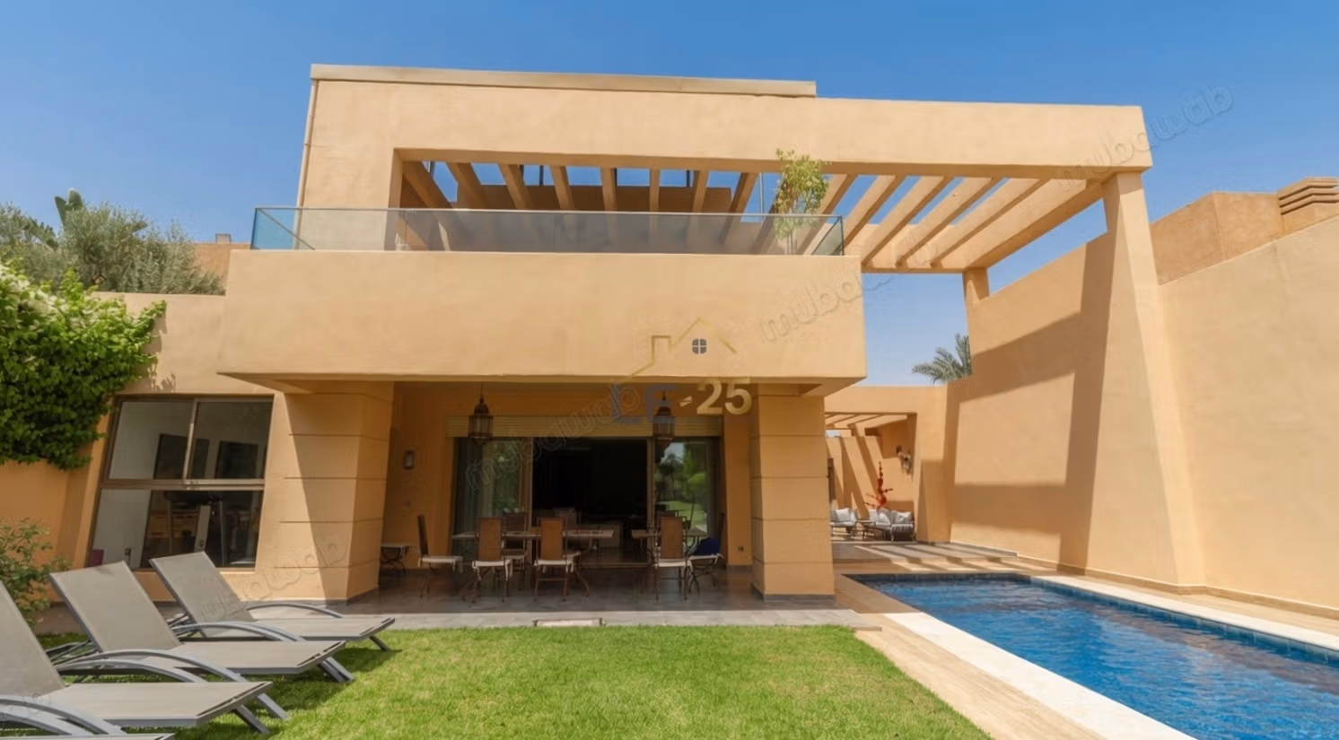 Prestige Villa Without Overlooking in Private Domain