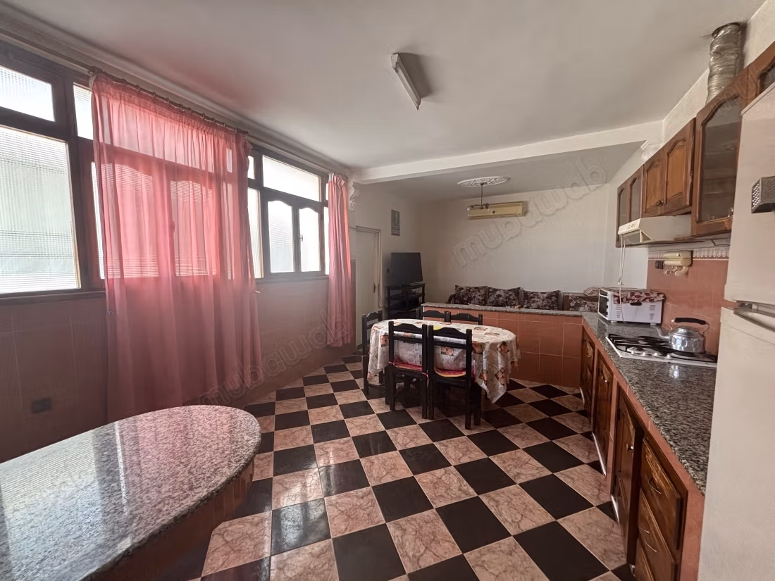 Casa in affitto per le tue vacanze ad Amicales. 2 camere confortevoli. Bellissima terrazza e giardino