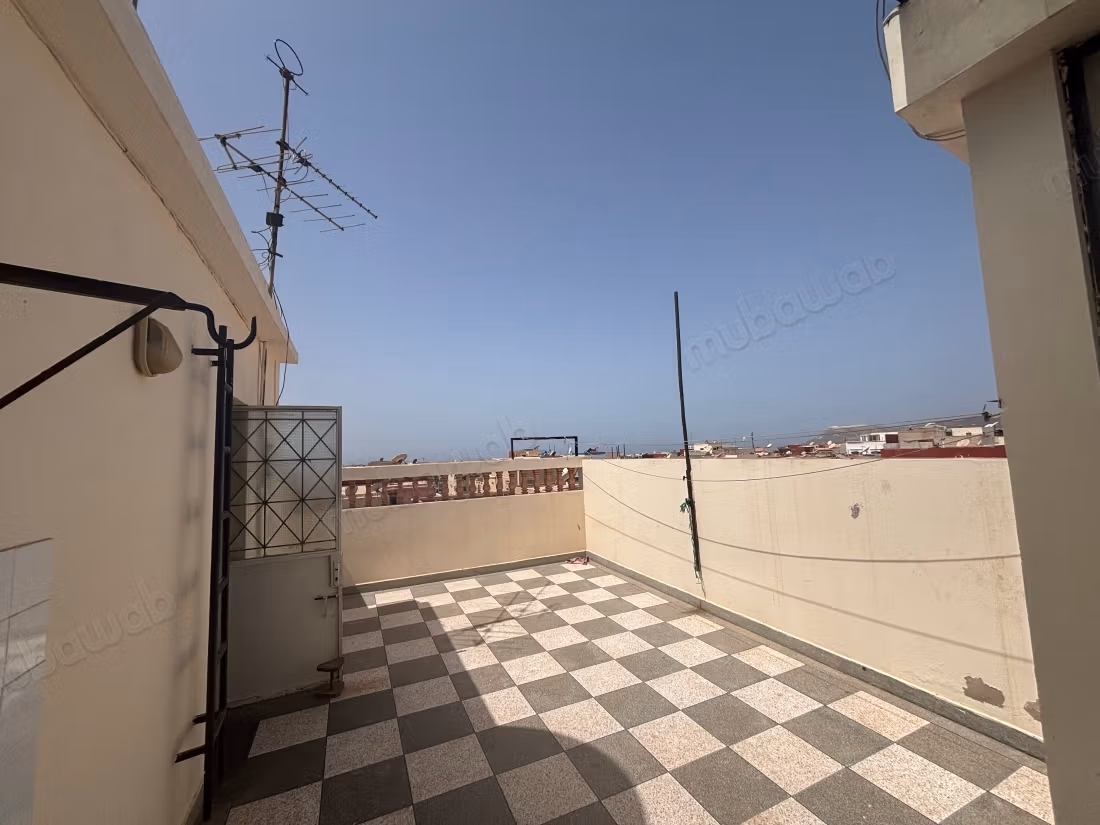 Casa in affitto per le tue vacanze ad Amicales. 2 camere confortevoli. Bellissima terrazza e giardino