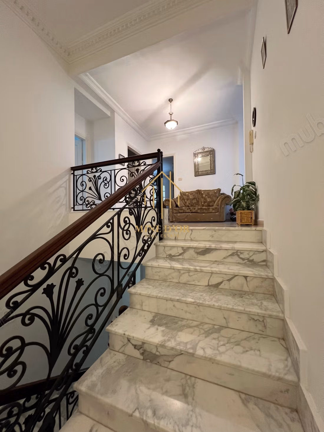 À Vendre une Villa sur deux niveaux à Mnihla