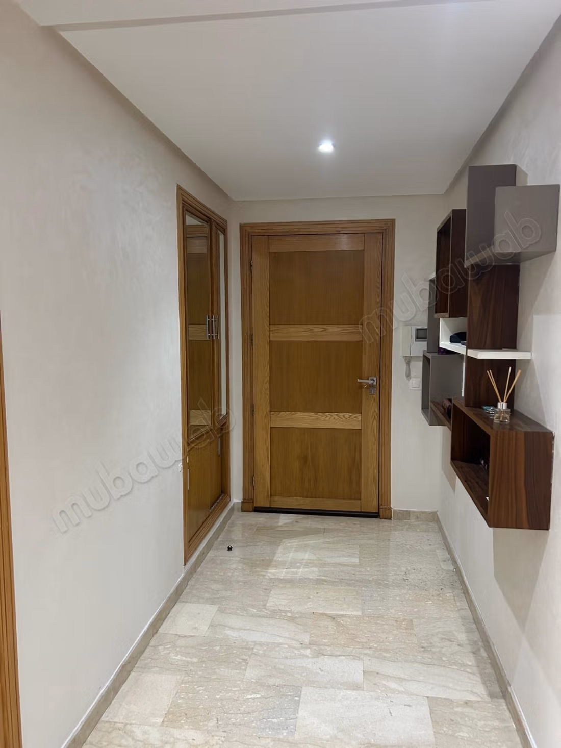 Superbo appartamento in affitto a Oasis. 2 camere confortevoli. Arredato