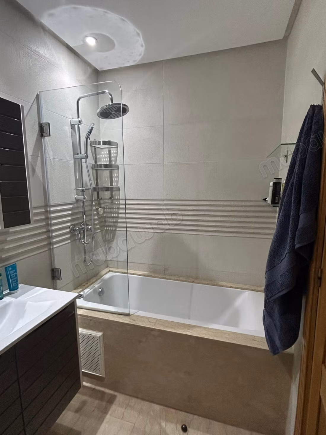 Superbo appartamento in affitto a Oasis. 2 camere confortevoli. Arredato