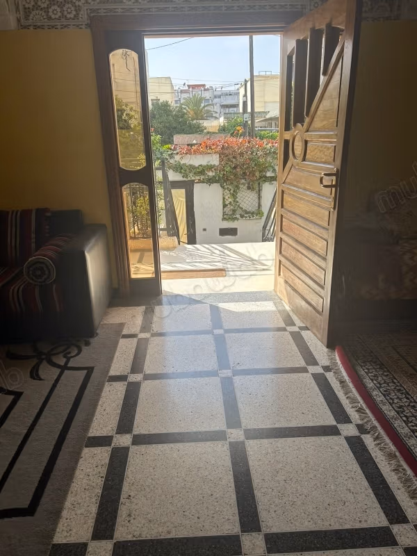 Splendide villa à vendre à Hay Al Hanâa. 
4 chambres agréables