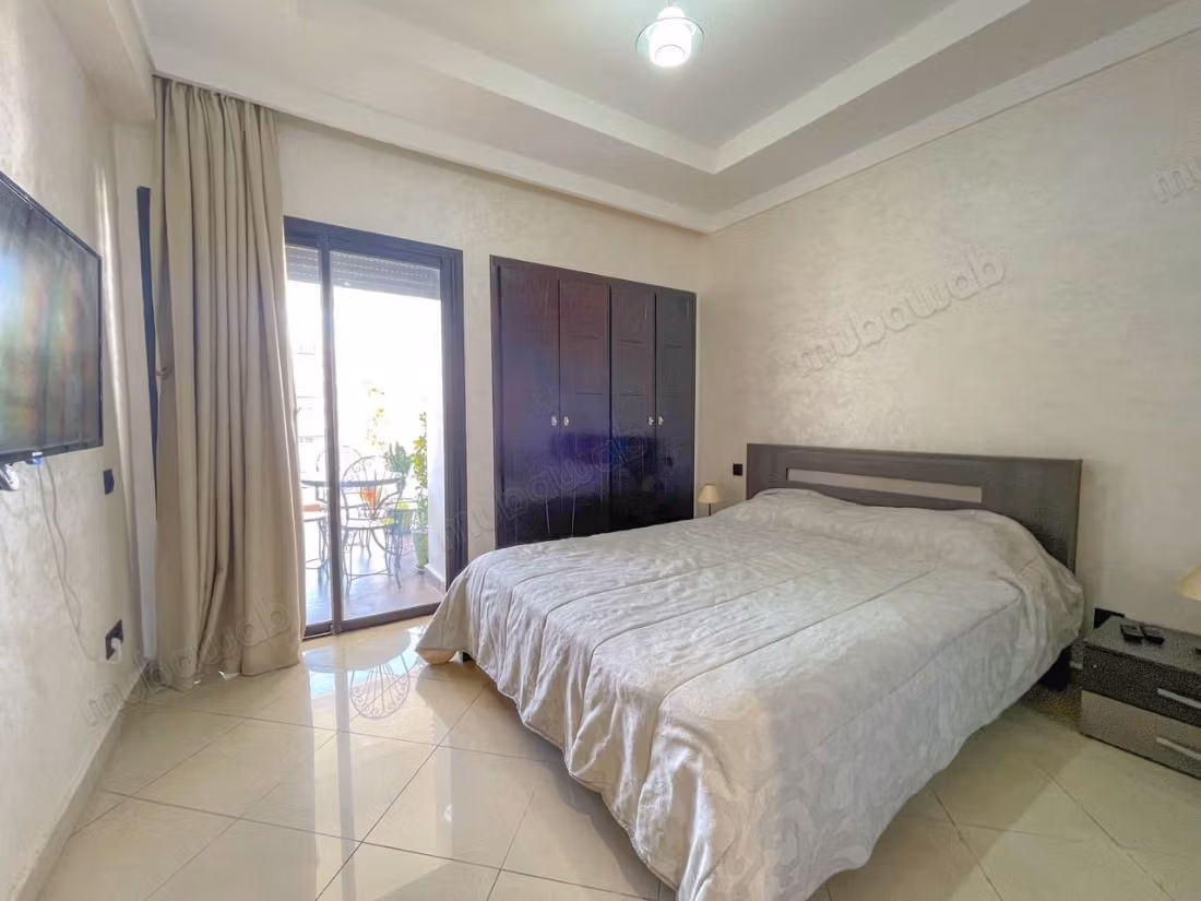 Location d'un appartement à Dar Bouazza. Surface de 100 m². Bien meublé