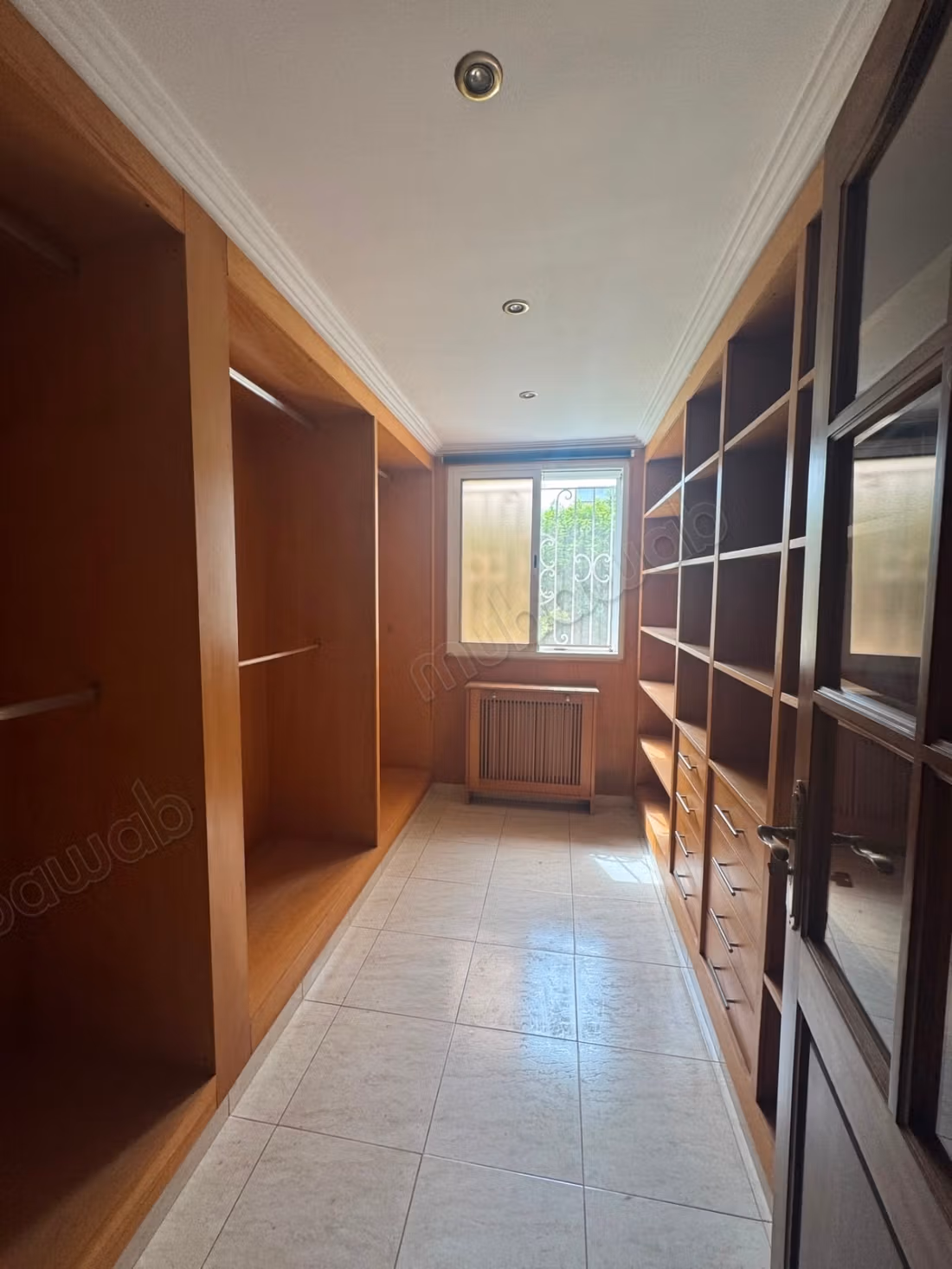 Villa di 2000m² in affitto a Souissi RABAT