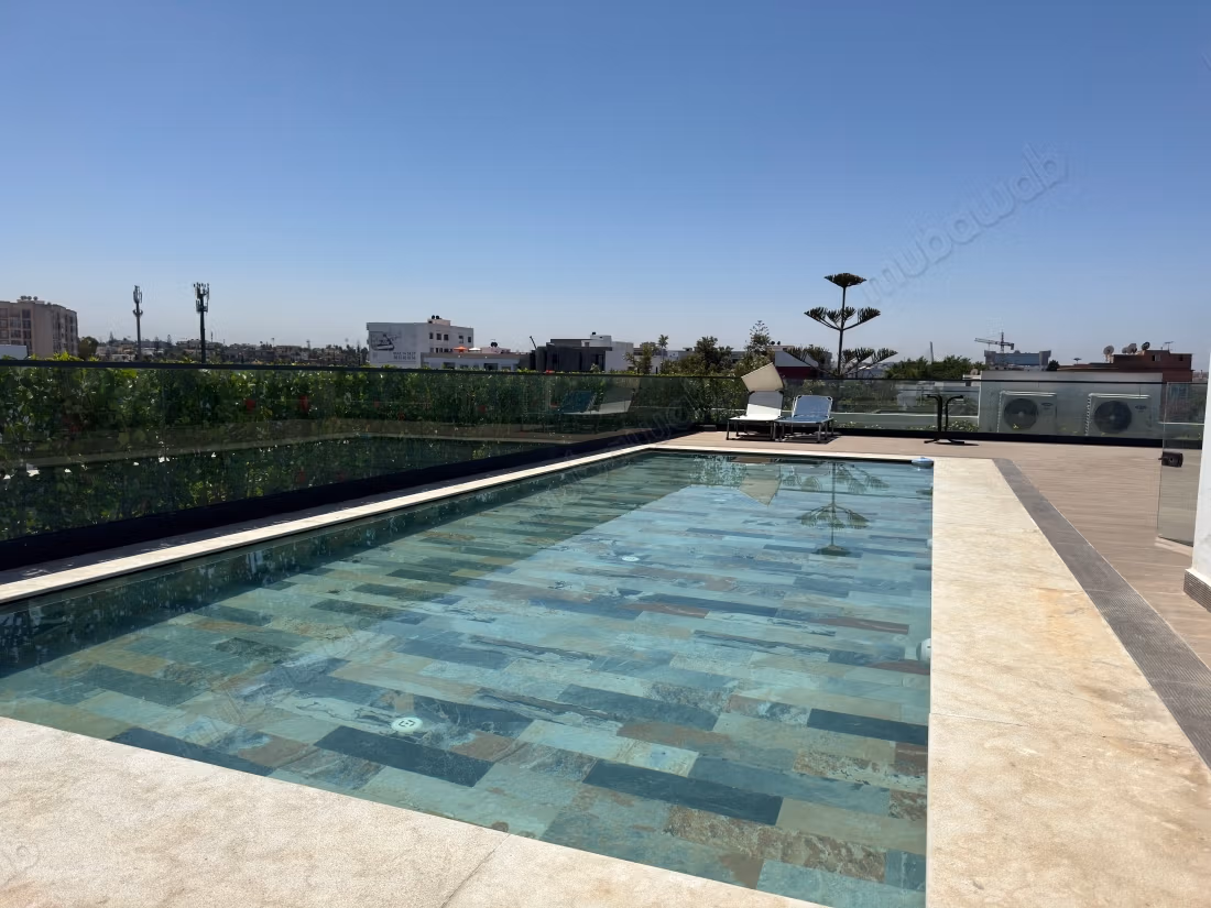 Appartamento arredato con grande terrazza a Oasis