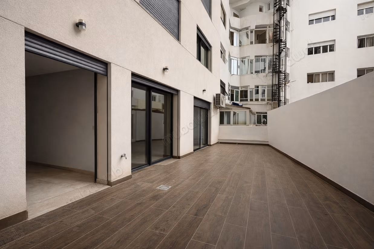 Appartement 87 m² à Mozart — 13