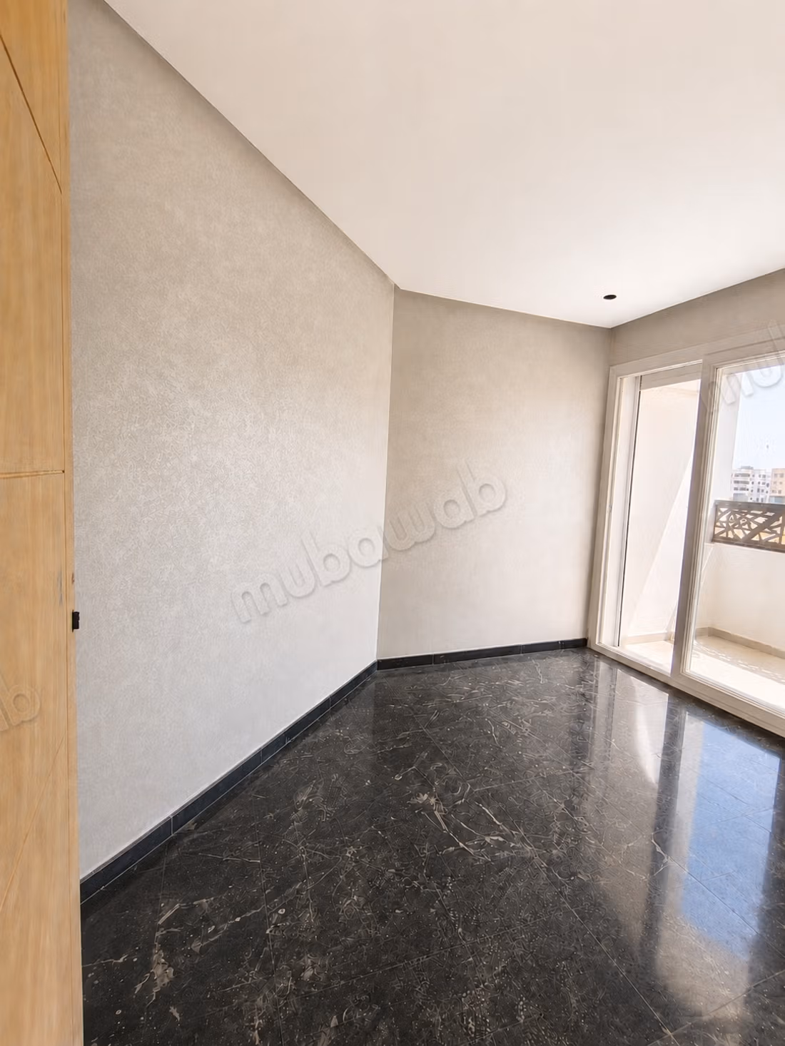 Superbe Studio neuf à Haut Anza