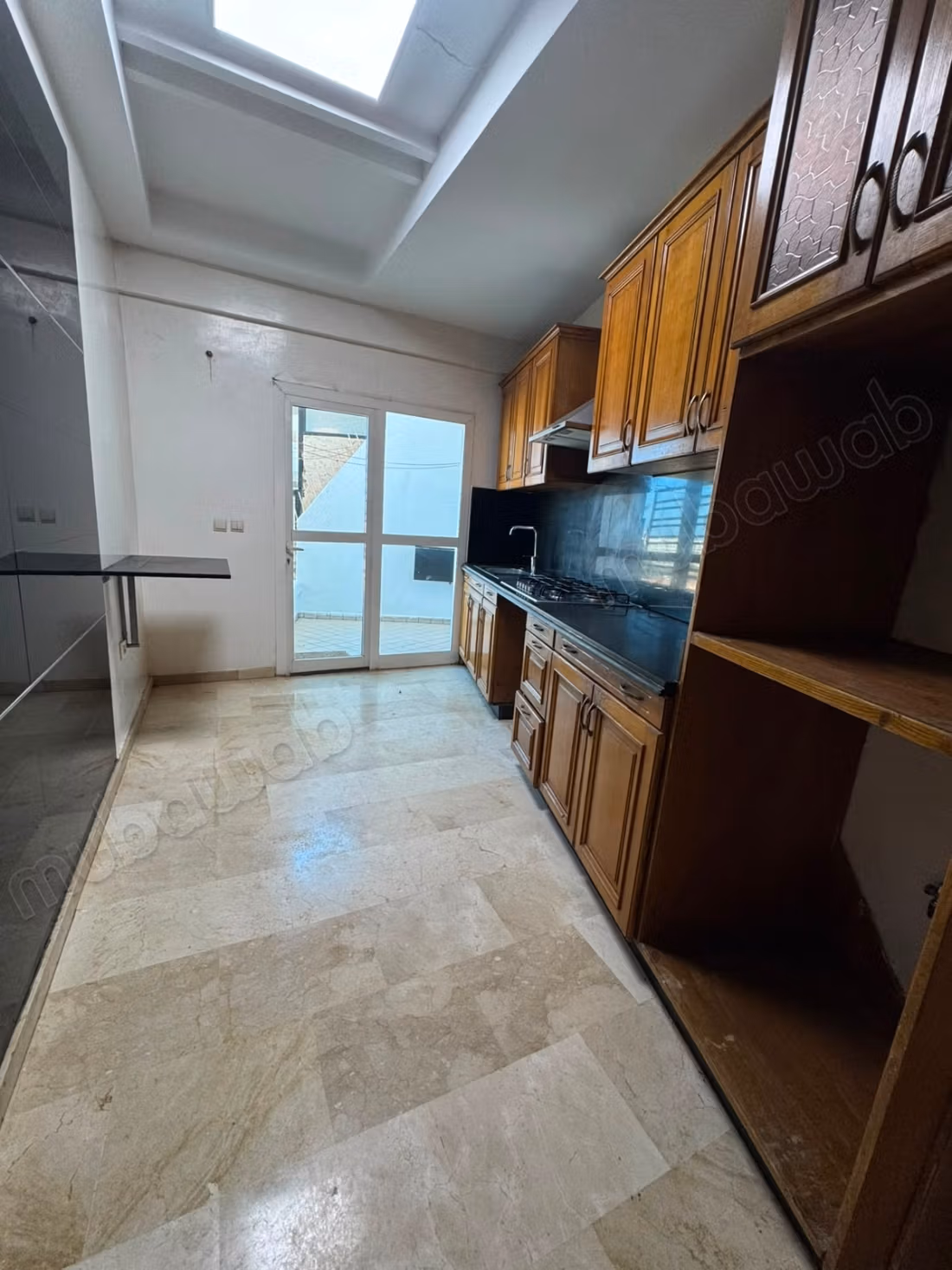 Beautiful empty apartment for rent 3 bedrooms in Bourgogne