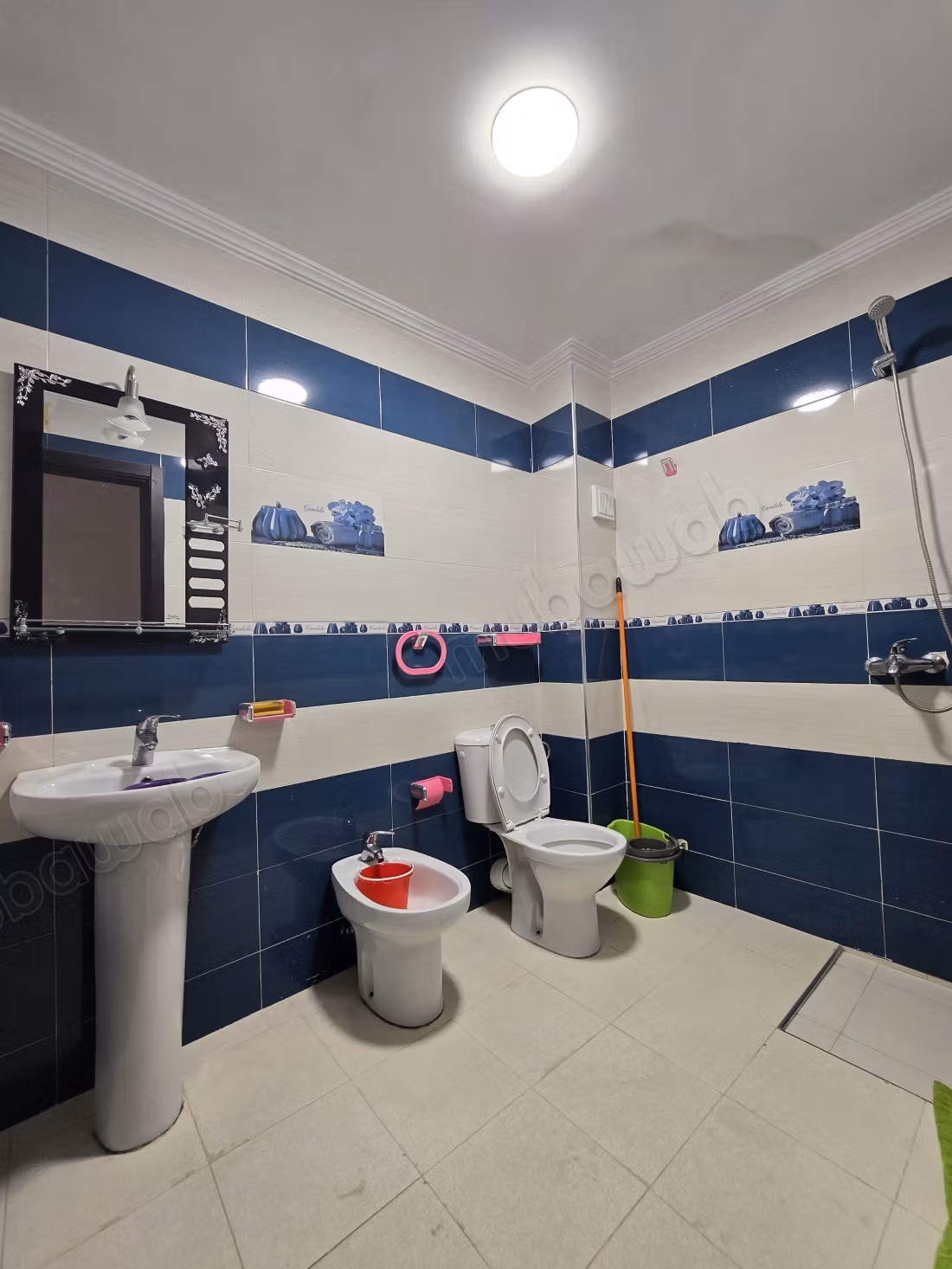 Apartments for rent in Mertil. Total area 70 m². Residence with doorman