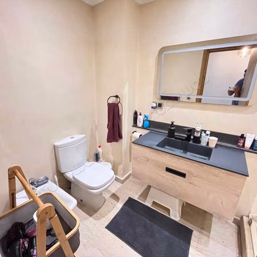 Appartement 136 m² à Les Hôpitaux — 11