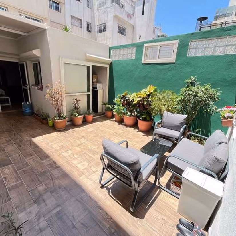 Appartement 136 m² à Les Hôpitaux — 21