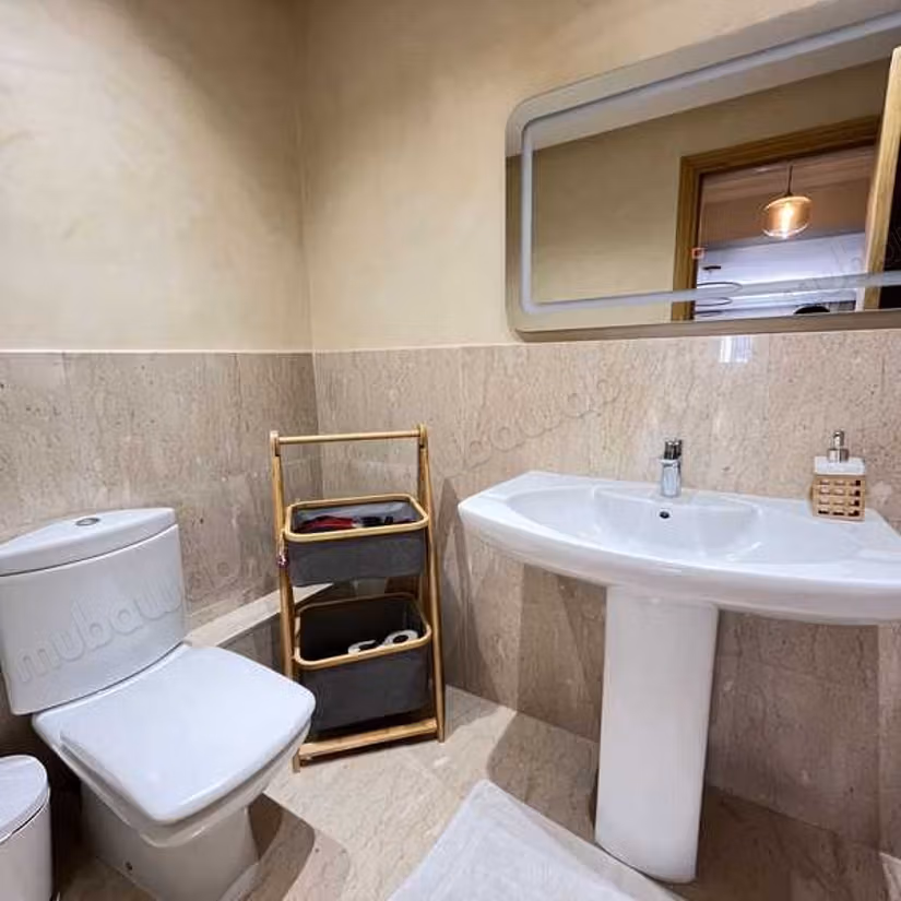 Appartement 136 m² à Les Hôpitaux — 20