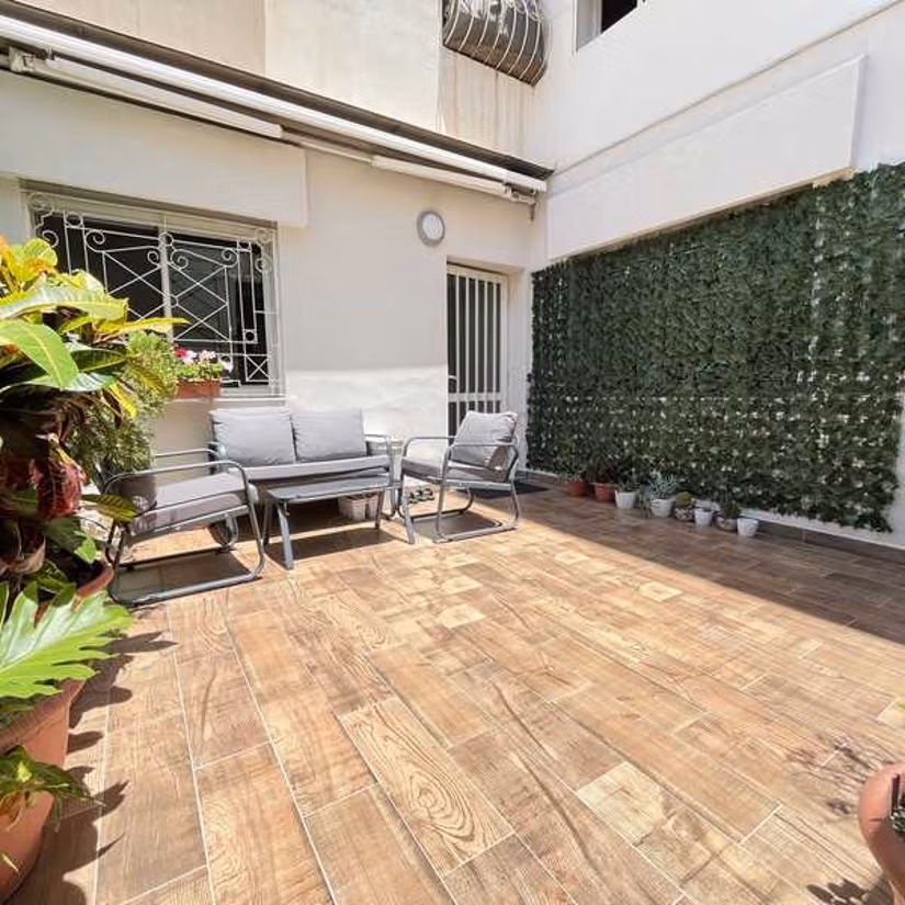 Appartement 136 m² à Les Hôpitaux — 24
