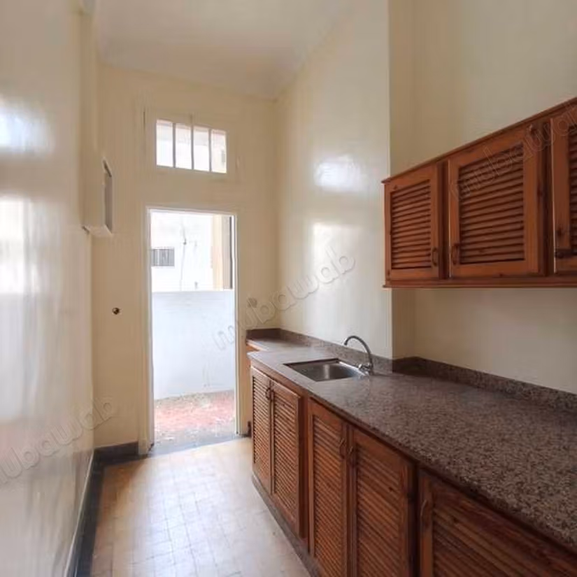 Oficina en Alquiler de 235.0 m² en Casablanca, Alsacia Lorena