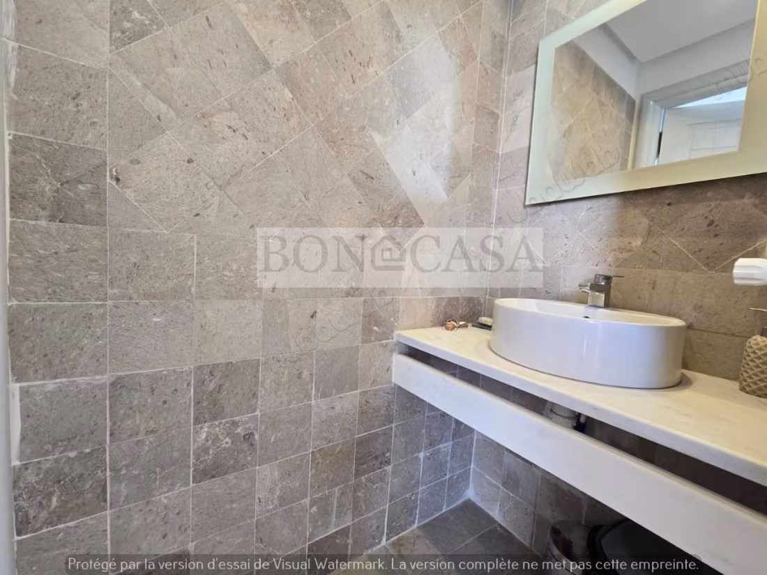 Etage de villa S3 vide/meublé à louer à la Marsa