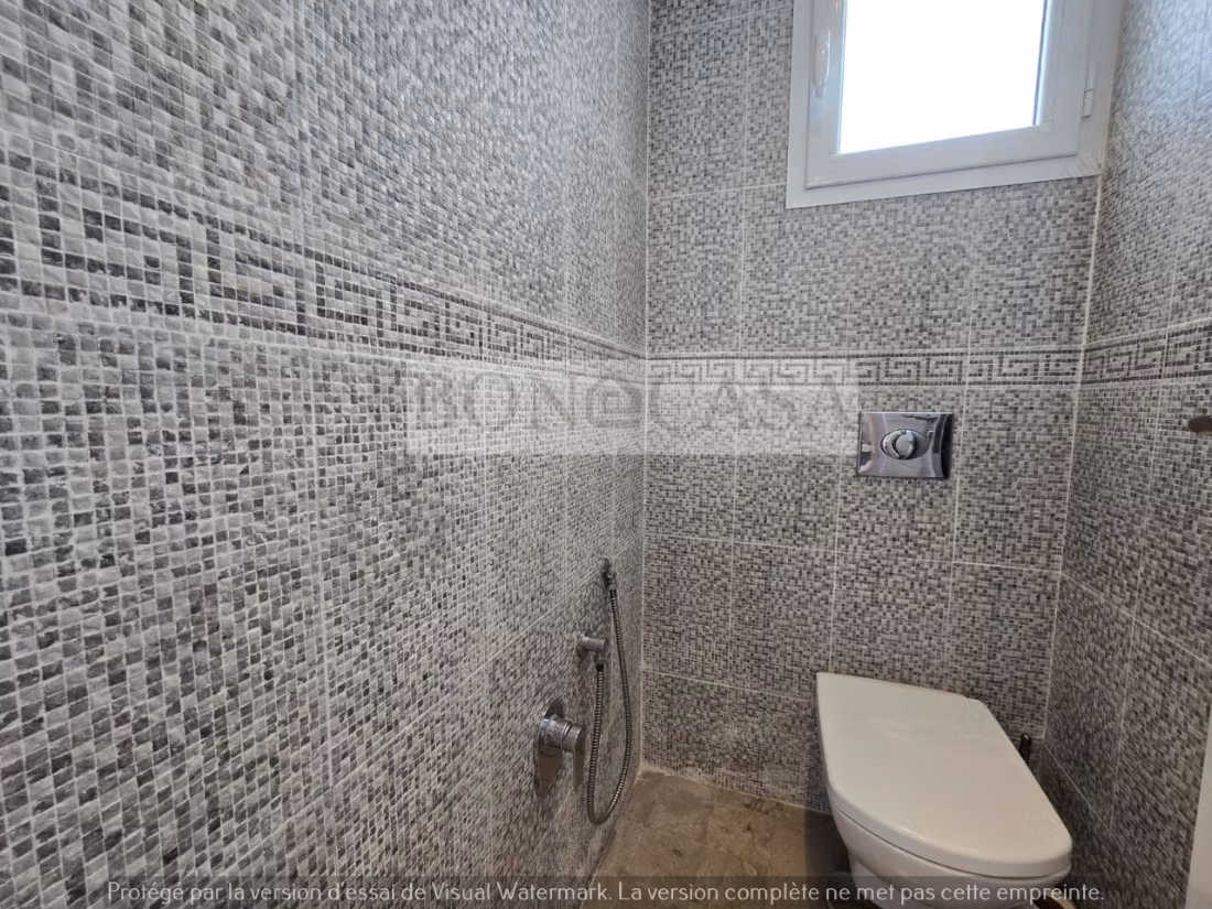 Etage de villa S3 vide/meublé à louer à la Marsa