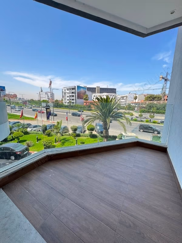 Appartement te huur in Oasis. 1 mooie slaapkamer. Goed ingericht