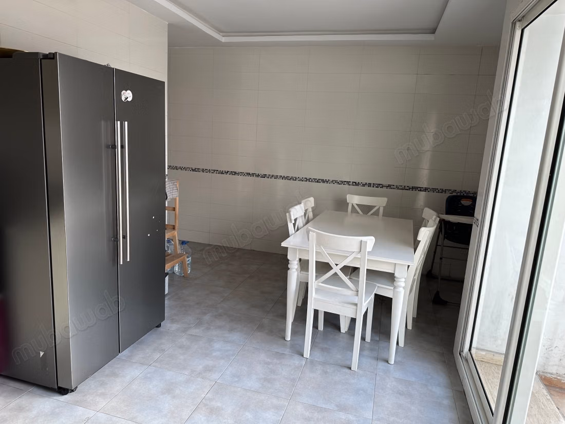 Apartamento espacioso y luminoso de 115 m² en Belvédère
