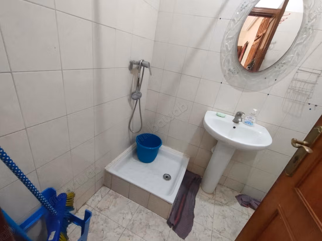 Studio semi arredato 44m² Borgogna 4500 dh
