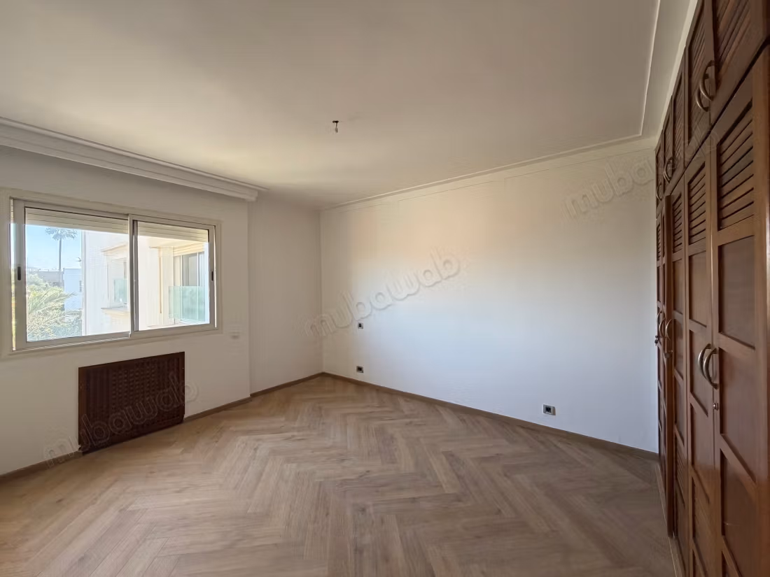 Apartment for rent in Ain Diab. 3 beautiful rooms