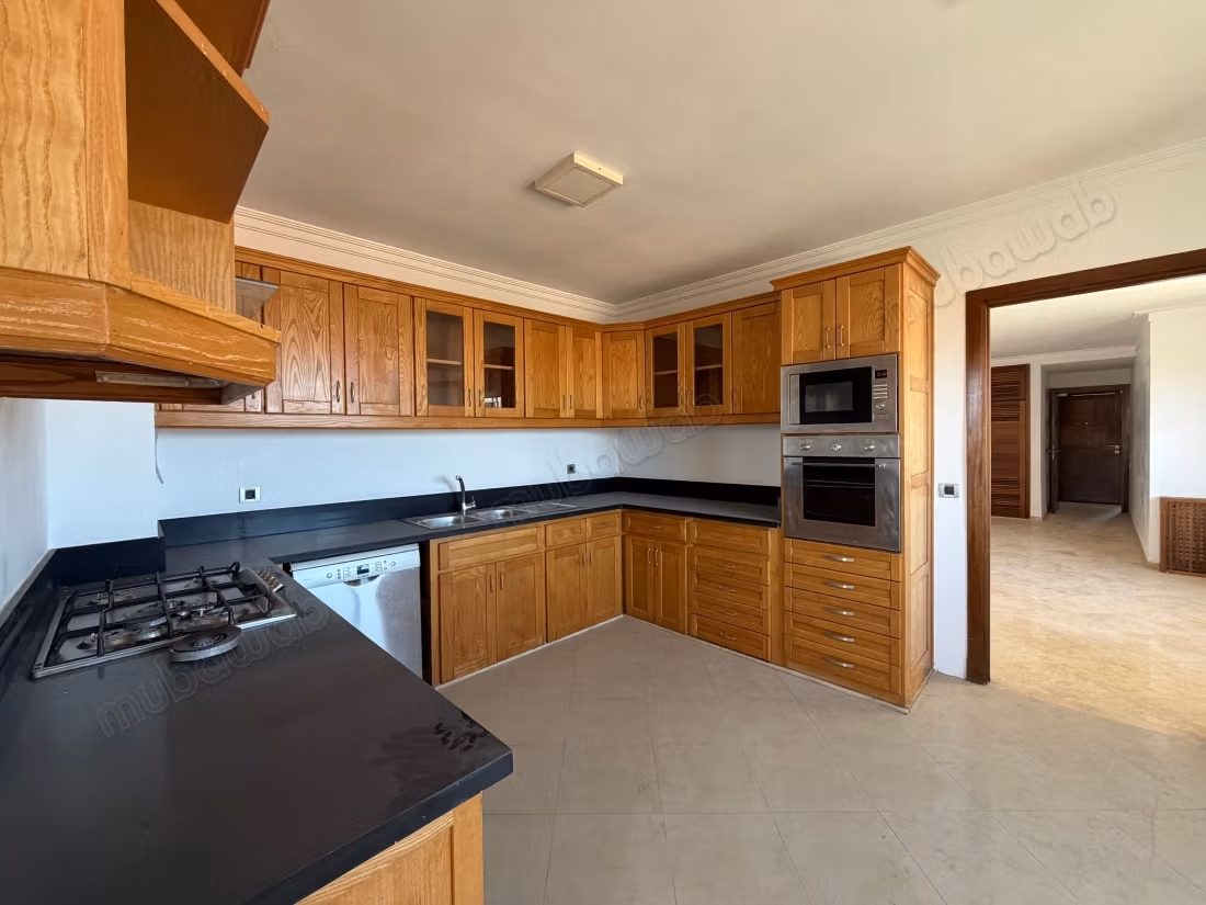 Apartment for rent in Ain Diab. 3 beautiful rooms