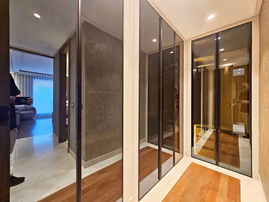Lovely apartment for rent in Ain Diab.
Large area 210 m²