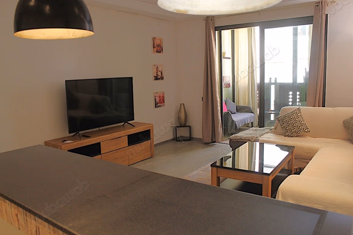 Pleasant 56m² studio well located