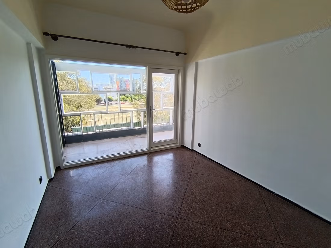 Magnificent unfurnished apartment for rent in Agdal