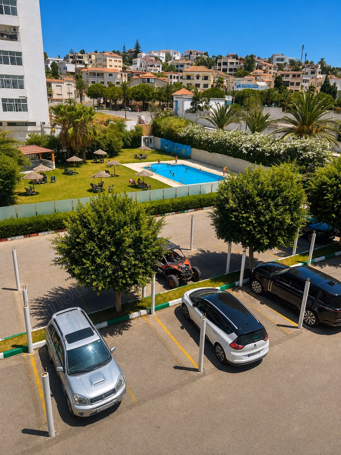 Superb apartment for sale in Malabata. Area 54 m². With elevator