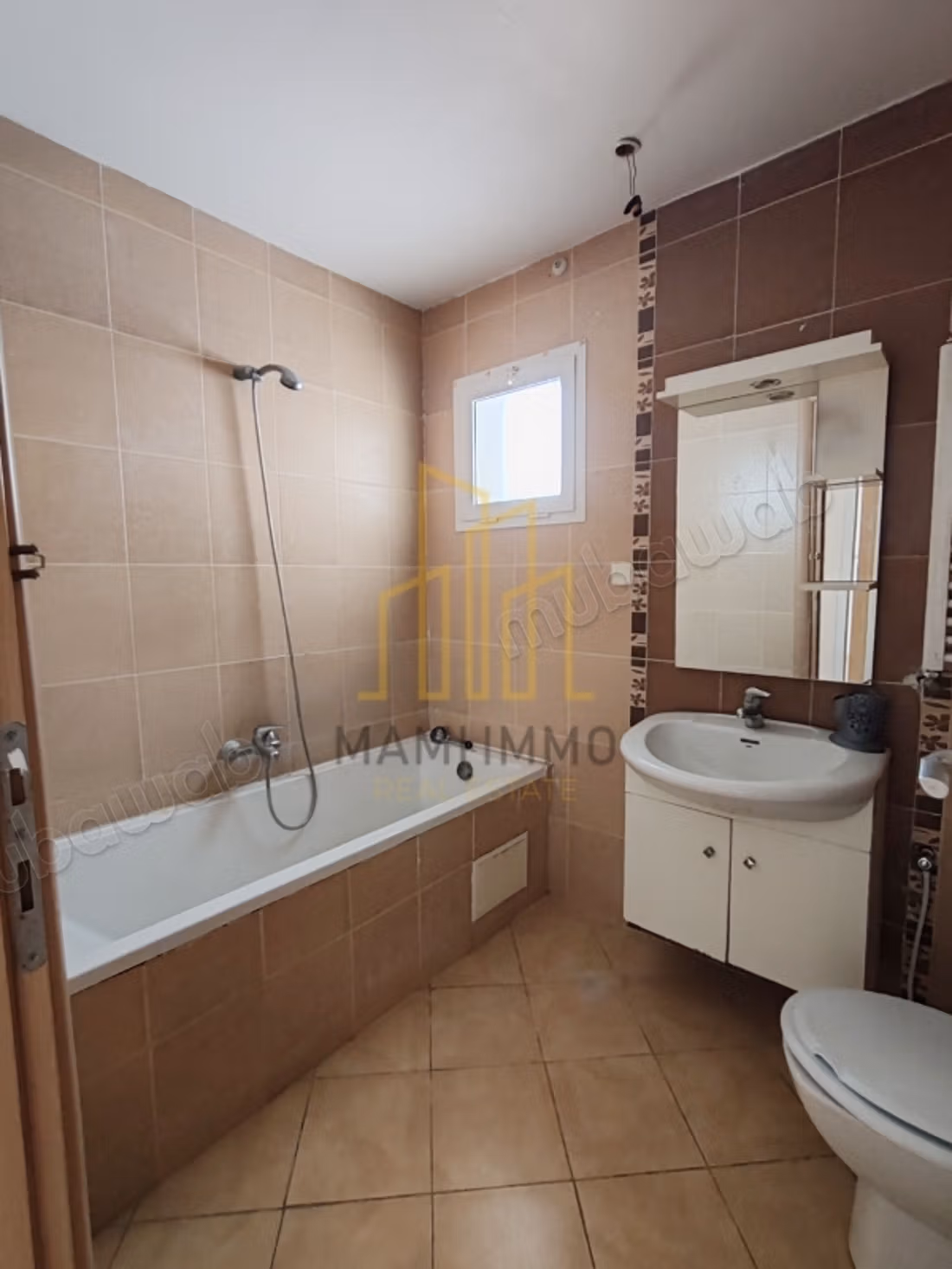 In vendita un appartamento S2 a Cité El Wahat L’aouina