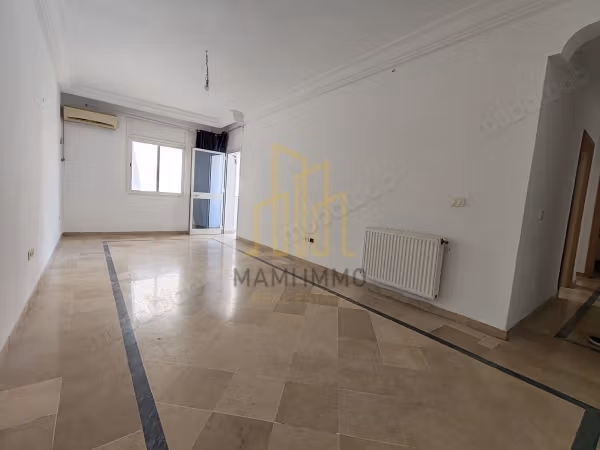 In vendita un appartamento S2 a Cité El Wahat L’aouina