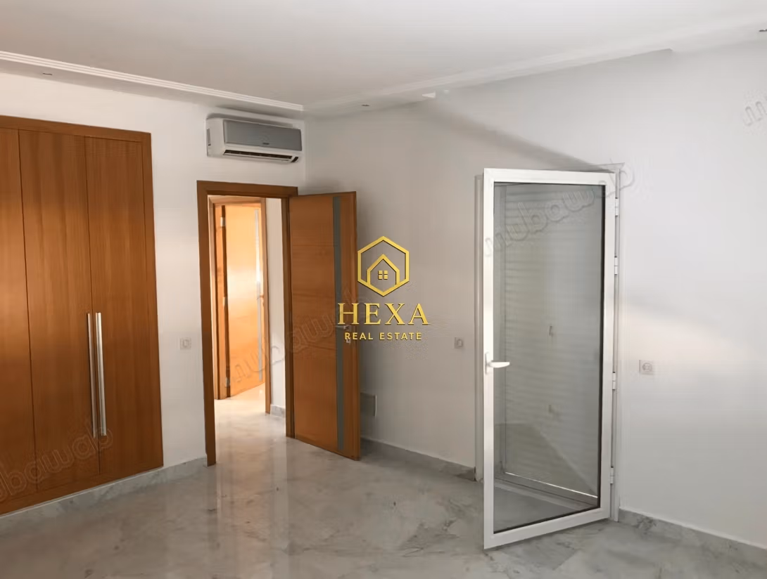 Villa S4 con piscina al Lac2
