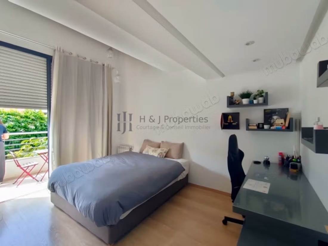 Villa t5 – 4 chambres – piscine