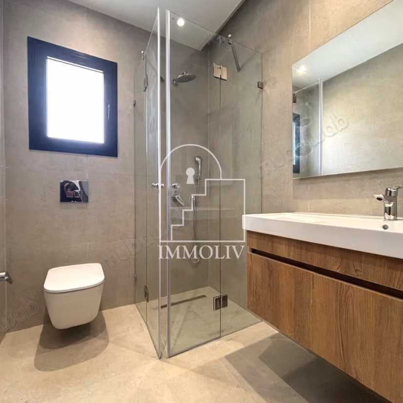A vendre un appartement S2 neuf à la Soukra