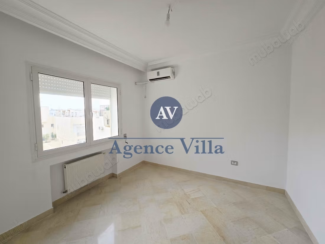 A louer un appartement s3 Ain Zaghouan Nord