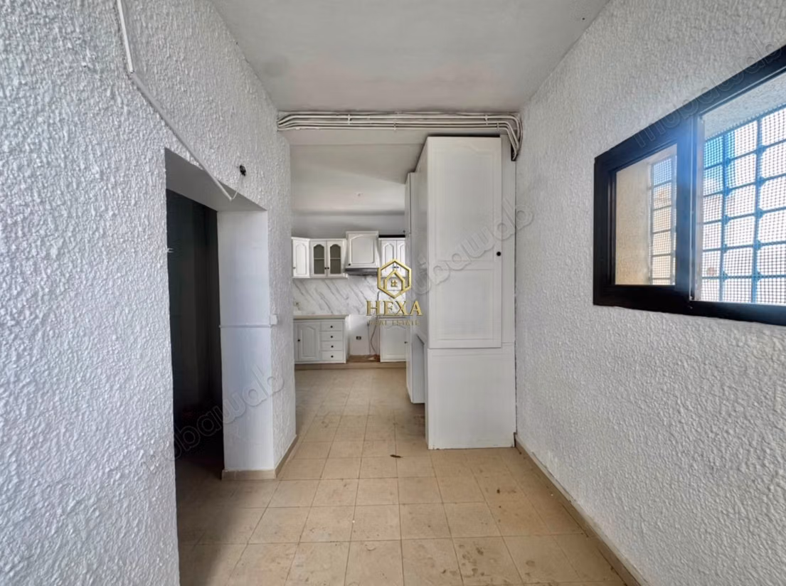 An S4 twin villa with a swimming pool in La Soukra